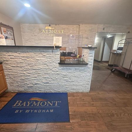 Baymont Inn & Suites Richmond Extérieur photo