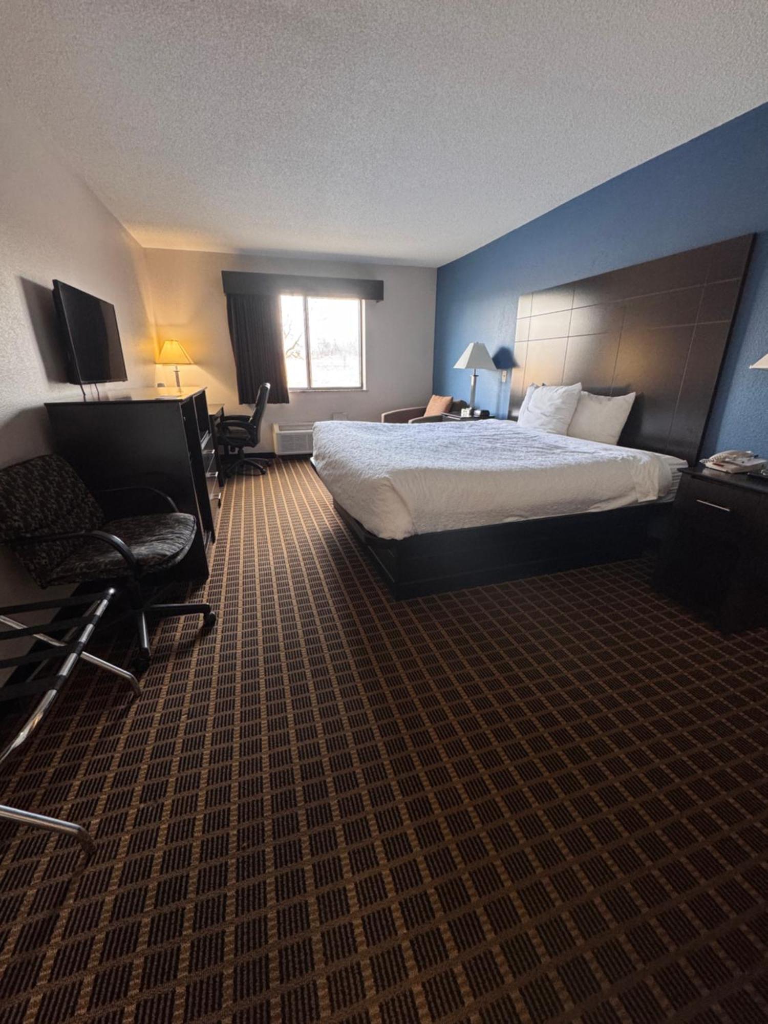 Baymont Inn & Suites Richmond Extérieur photo