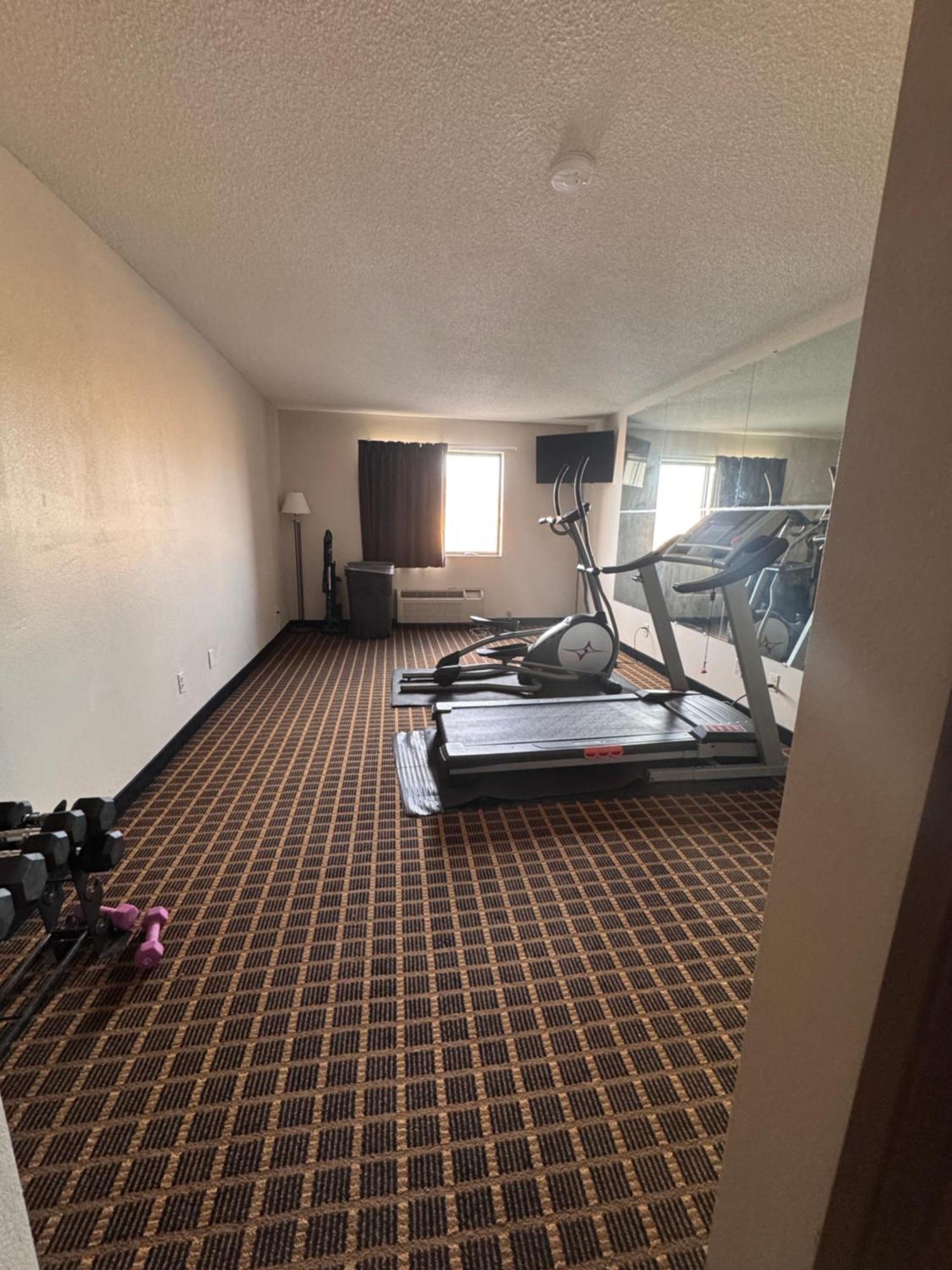 Baymont Inn & Suites Richmond Extérieur photo
